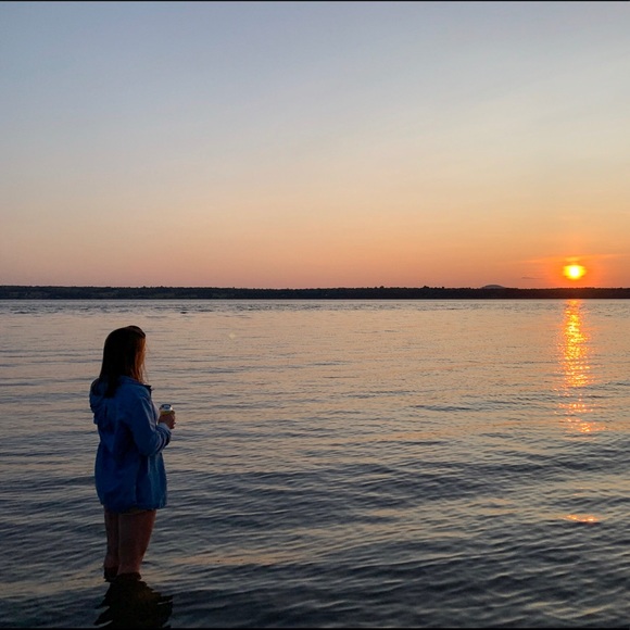 Meet your Posher, Katie - Picture 2 of 4